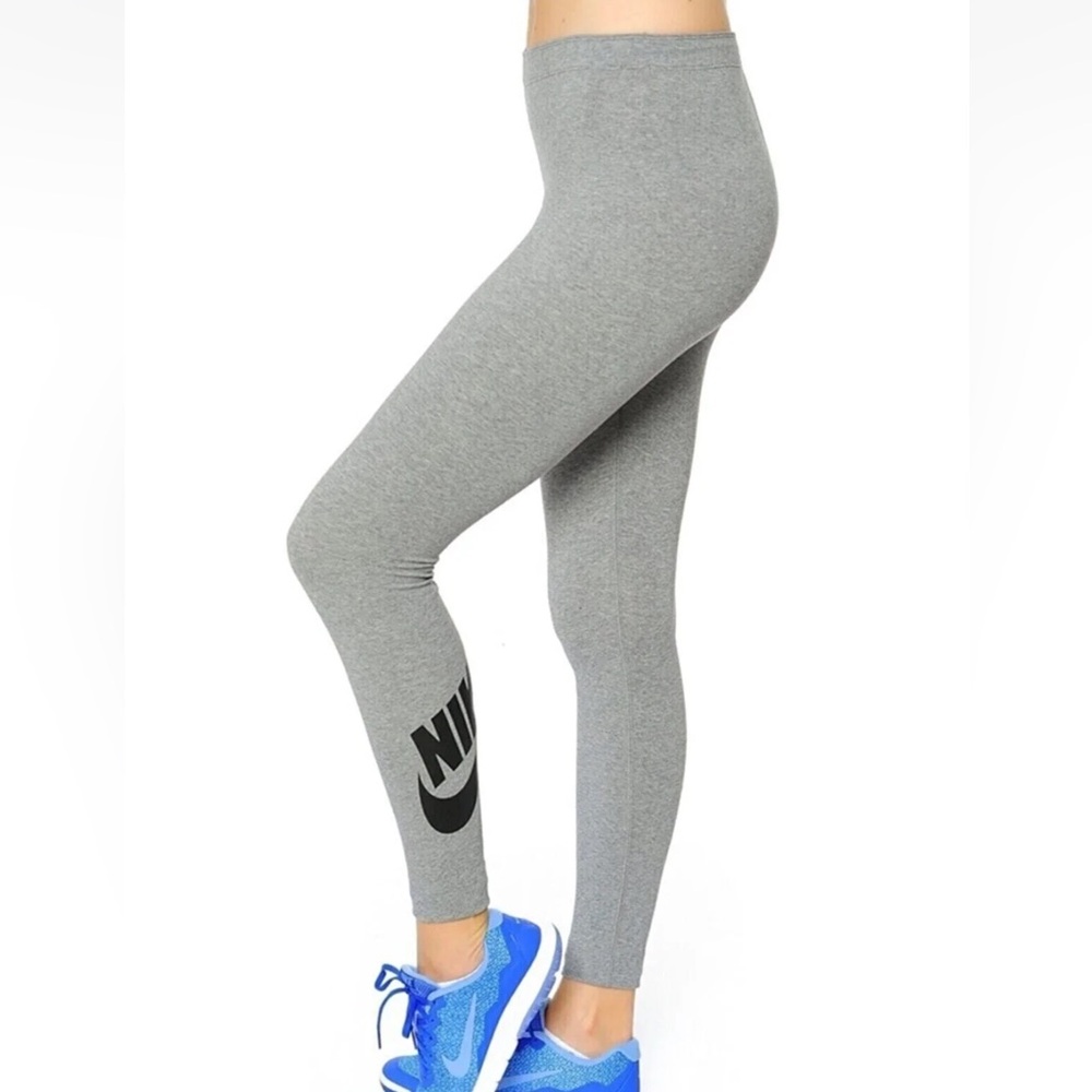 Nike crop leggings
